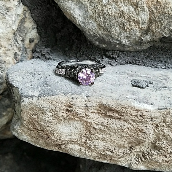 Skull ring, black ring, pink skull ring, - Picture 4 of 5